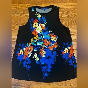 APT 9 sleeveless floral shirt